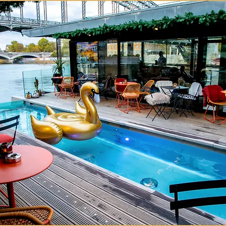 Hotel Off Seine Parigi