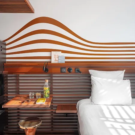 Off Seine Hotel Parigi