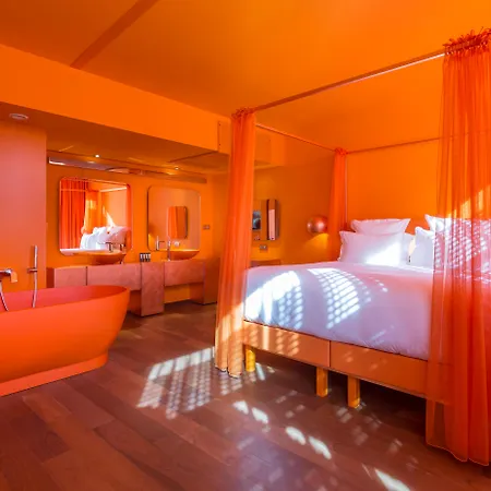 Hotel Off Seine 4*