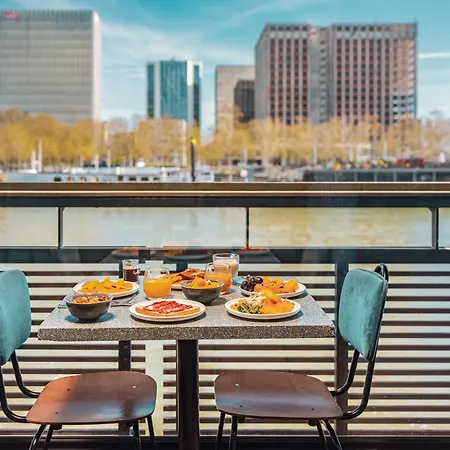 Hotel Off Seine