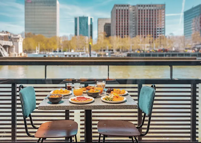 Hotel Off Seine
